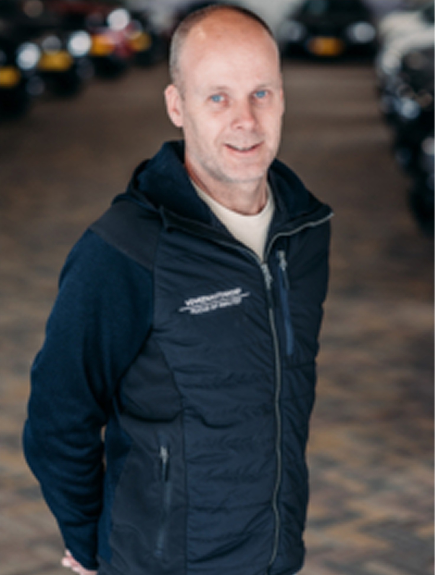 Gallery gallery_images_1_15_17488645972097330593.jpg Arjan Stroetinga | Van der Veen Autogroep