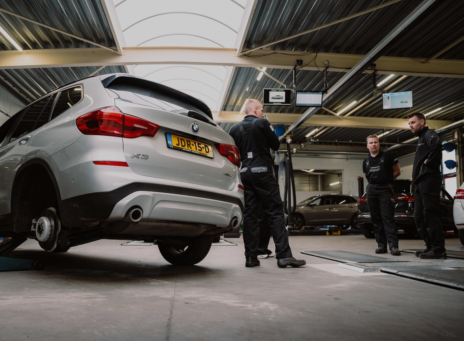 Subpage Listing Image Inlaatkleppen reinigen | Van der Veen Autogroep