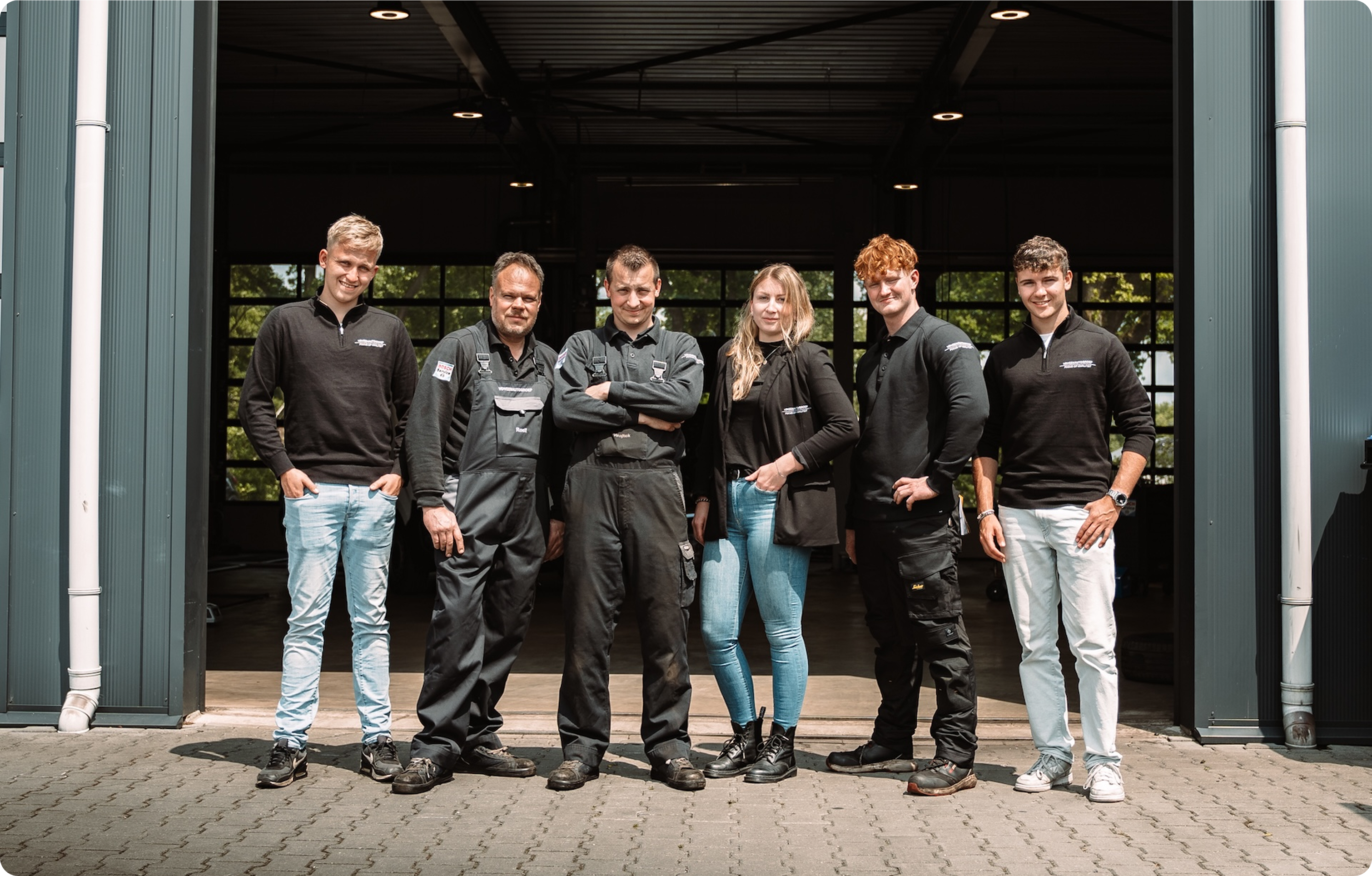 Page Content 29_content_image_17580911761077081899.png Oosterwolde | Van der Veen Autogroep