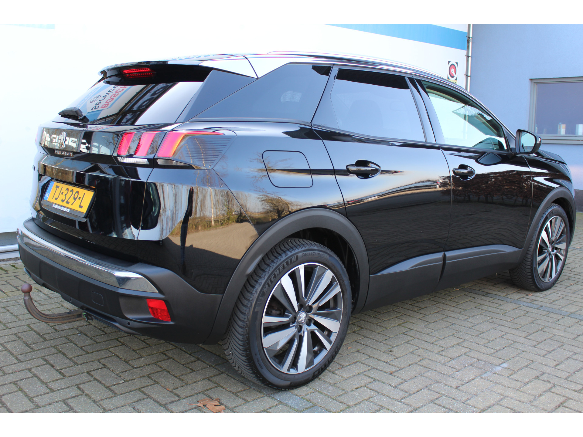 Peugeot 3008 1.2 PureTech Allure | Incl. 12 maanden Garantie 43362455-2.jpg | Van der Veen Autogroep