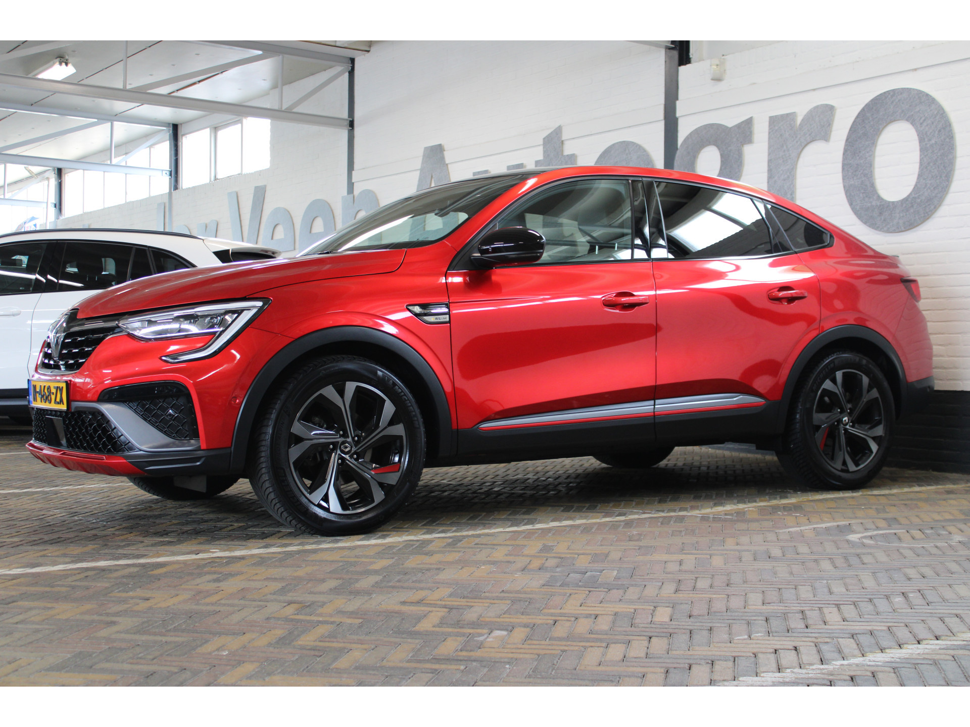 Renault Arkana 1.6 E-Tech Hybrid 145 R.S. Line | Incl. 12 maanden garantie | 45629915-23.jpg | Van der Veen Autogroep