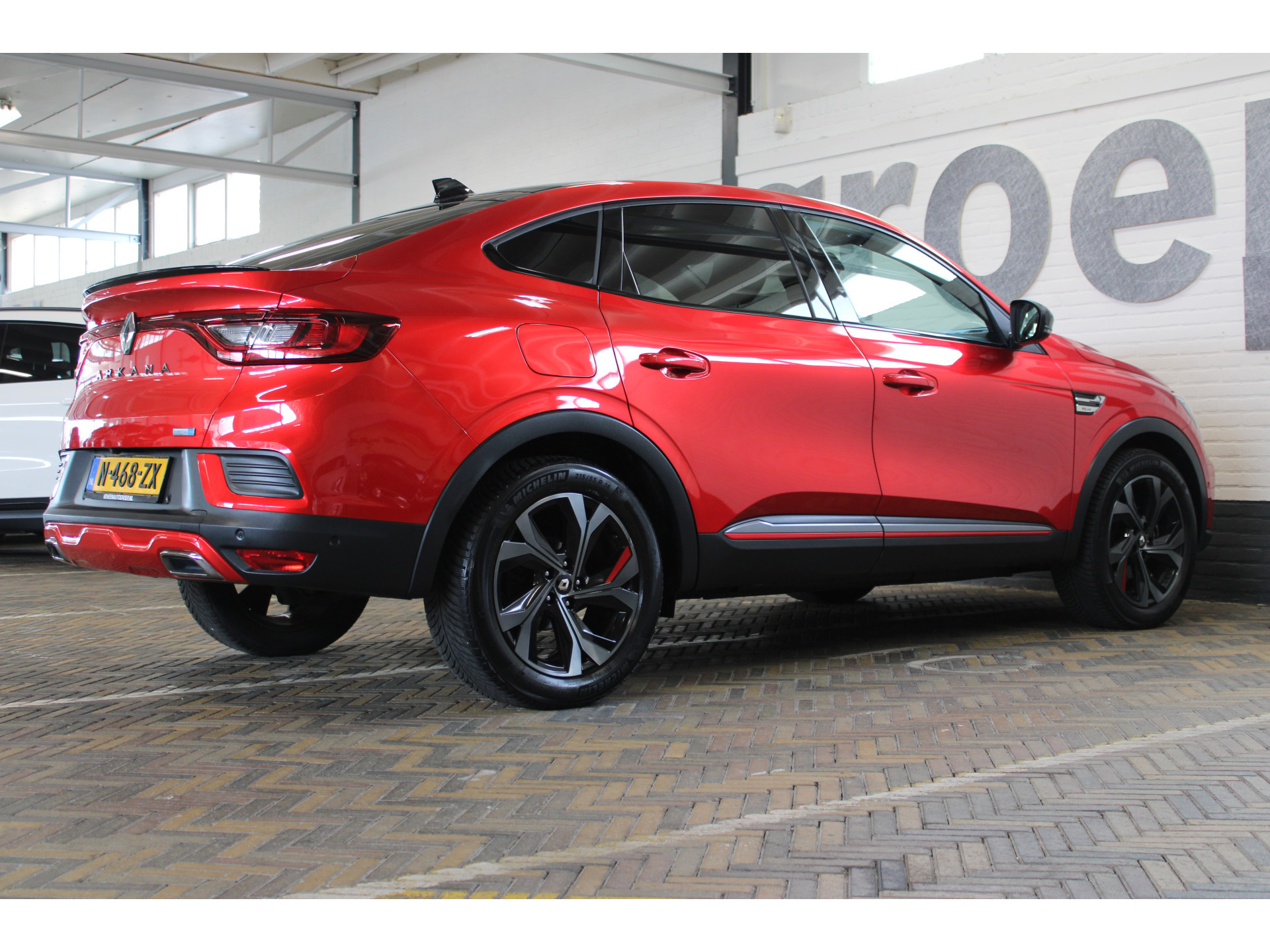 Renault Arkana 1.6 E-Tech Hybrid 145 R.S. Line | Incl. 12 maanden garantie | 45629915-30.jpg | Van der Veen Autogroep