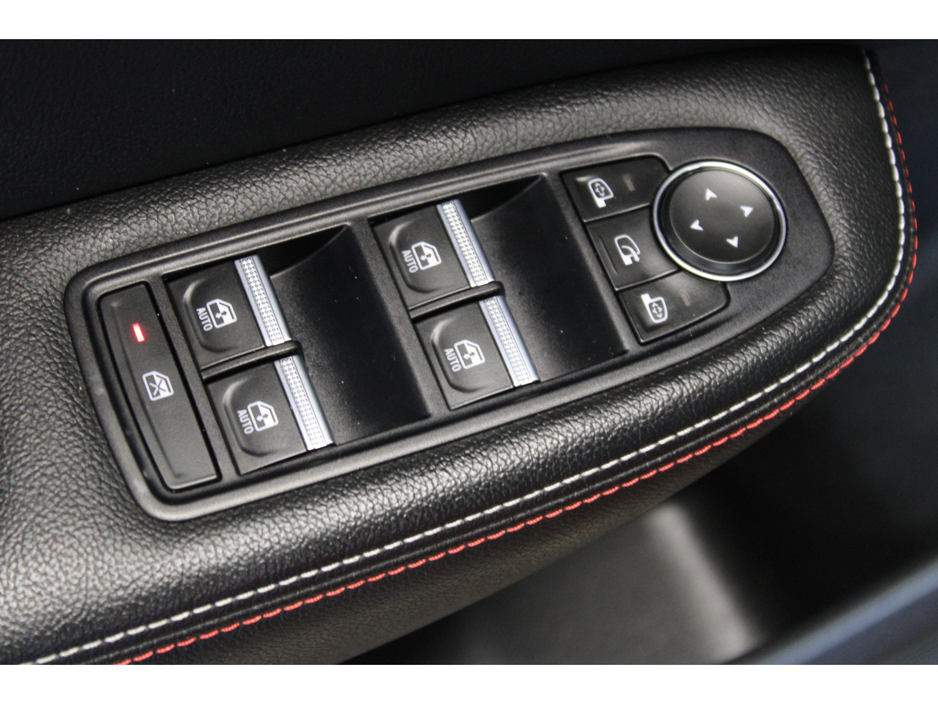 Renault Arkana 1.6 E-Tech Hybrid 145 R.S. Line | Incl. 12 maanden garantie | 45629915-38.jpg | Van der Veen Autogroep