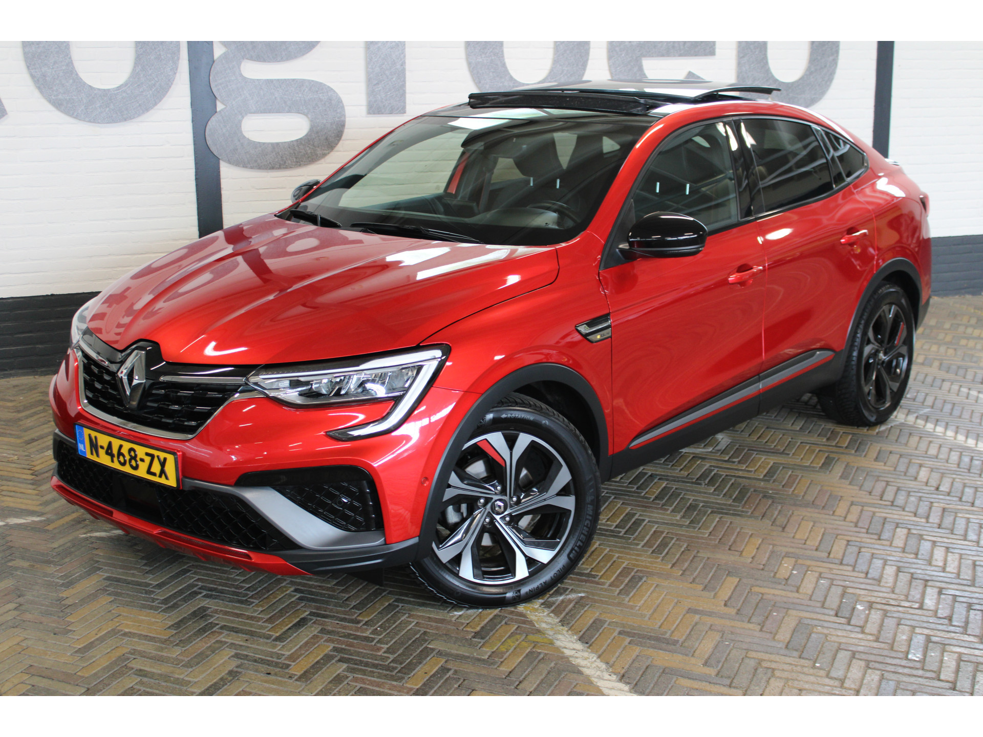 Renault Arkana 1.6 E-Tech Hybrid 145 R.S. Line | Incl. 12 maanden garantie | 45629915-4.jpg | Van der Veen Autogroep