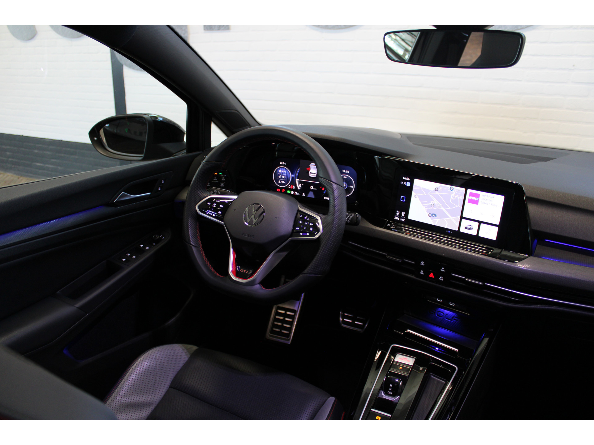 Volkswagen Golf 2.0 TSI GTI | 47095438-1.jpg | Van der Veen Autogroep