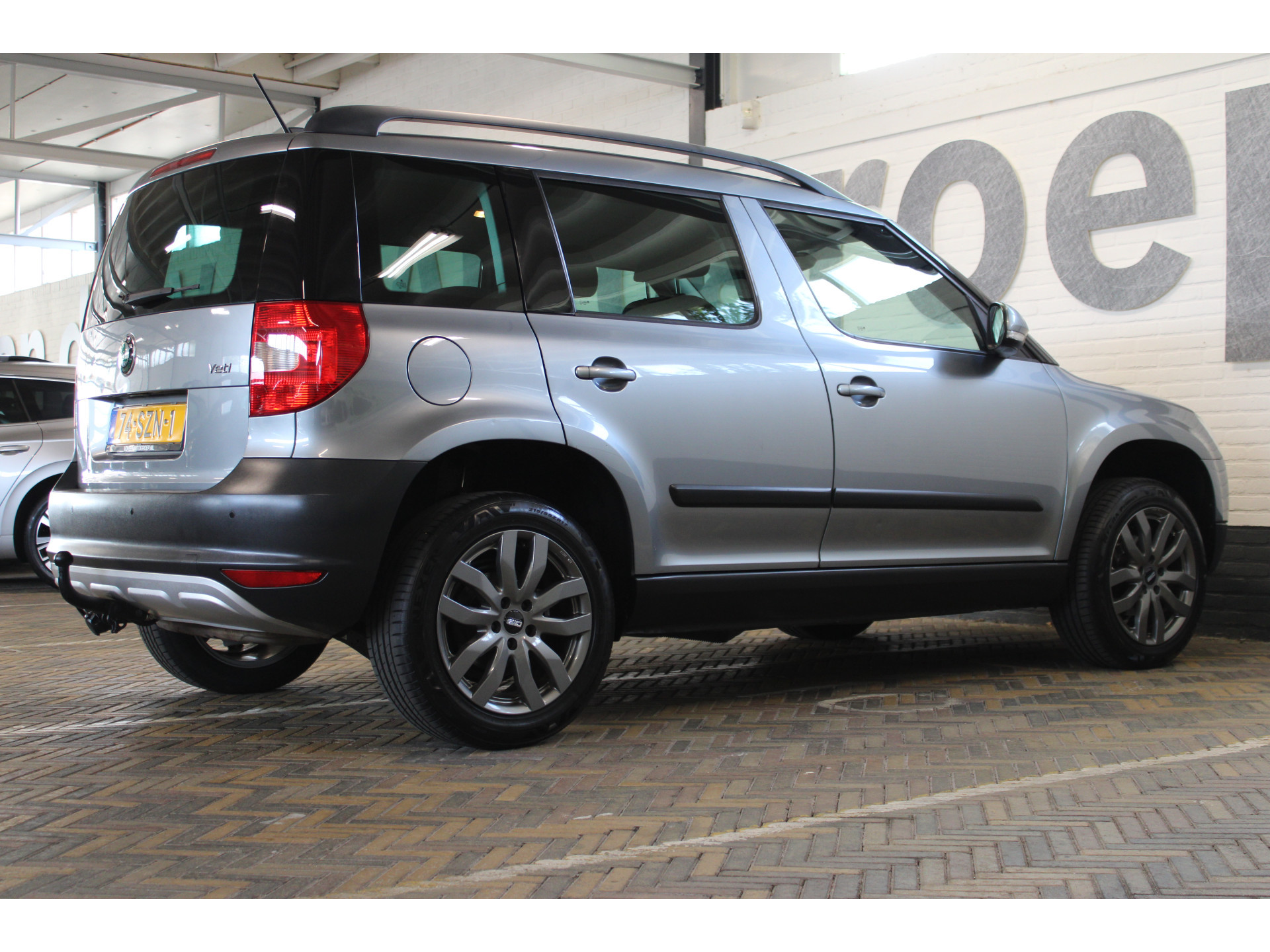 Škoda Yeti 1.2 TSI Tour | 47426033-2.jpg | Van der Veen Autogroep