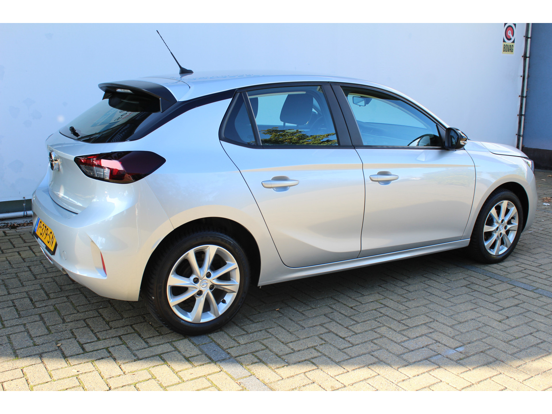 Opel Corsa 1.2 Edition | Incl. 12 maanden Garantie 47449544-2.jpg | Van der Veen Autogroep