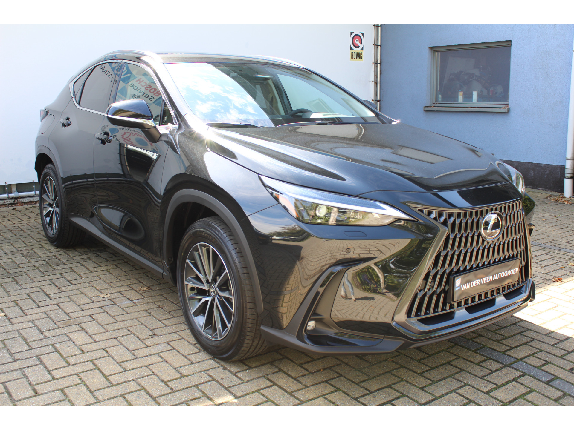 Lexus NX 450h+ AWD Luxury Line | Direct Leverbaar !! 47512285-3.jpg | Van der Veen Autogroep