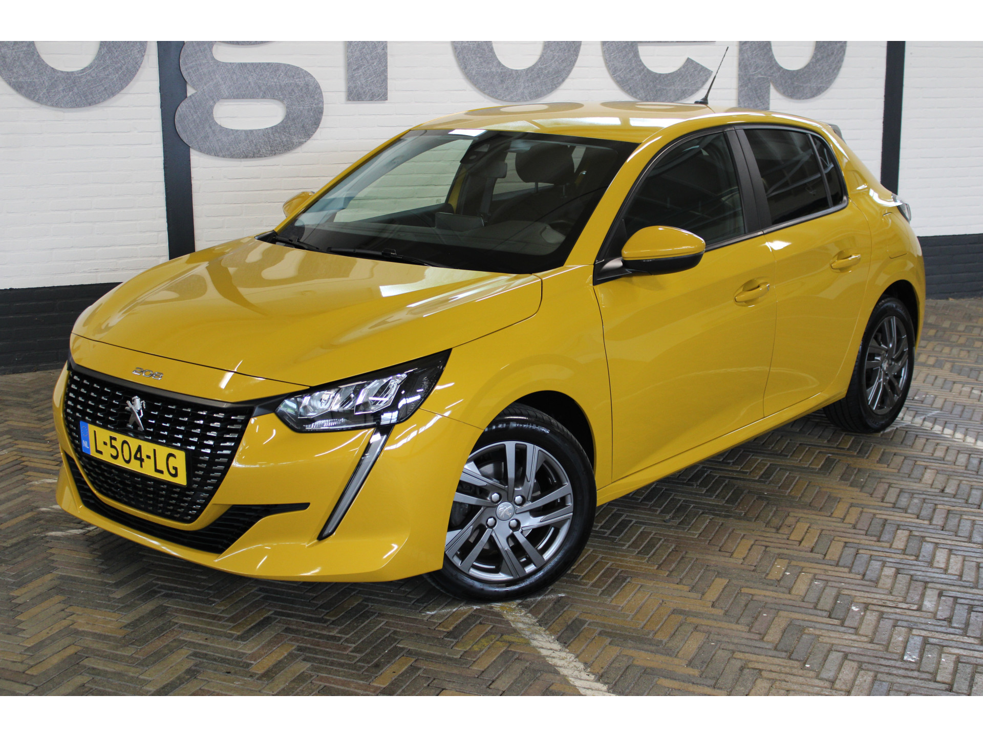 Peugeot 208 1.2 PureTech Active Pack | Incl. 12 maanden garantie | 47708482-4.jpg | Van der Veen Autogroep