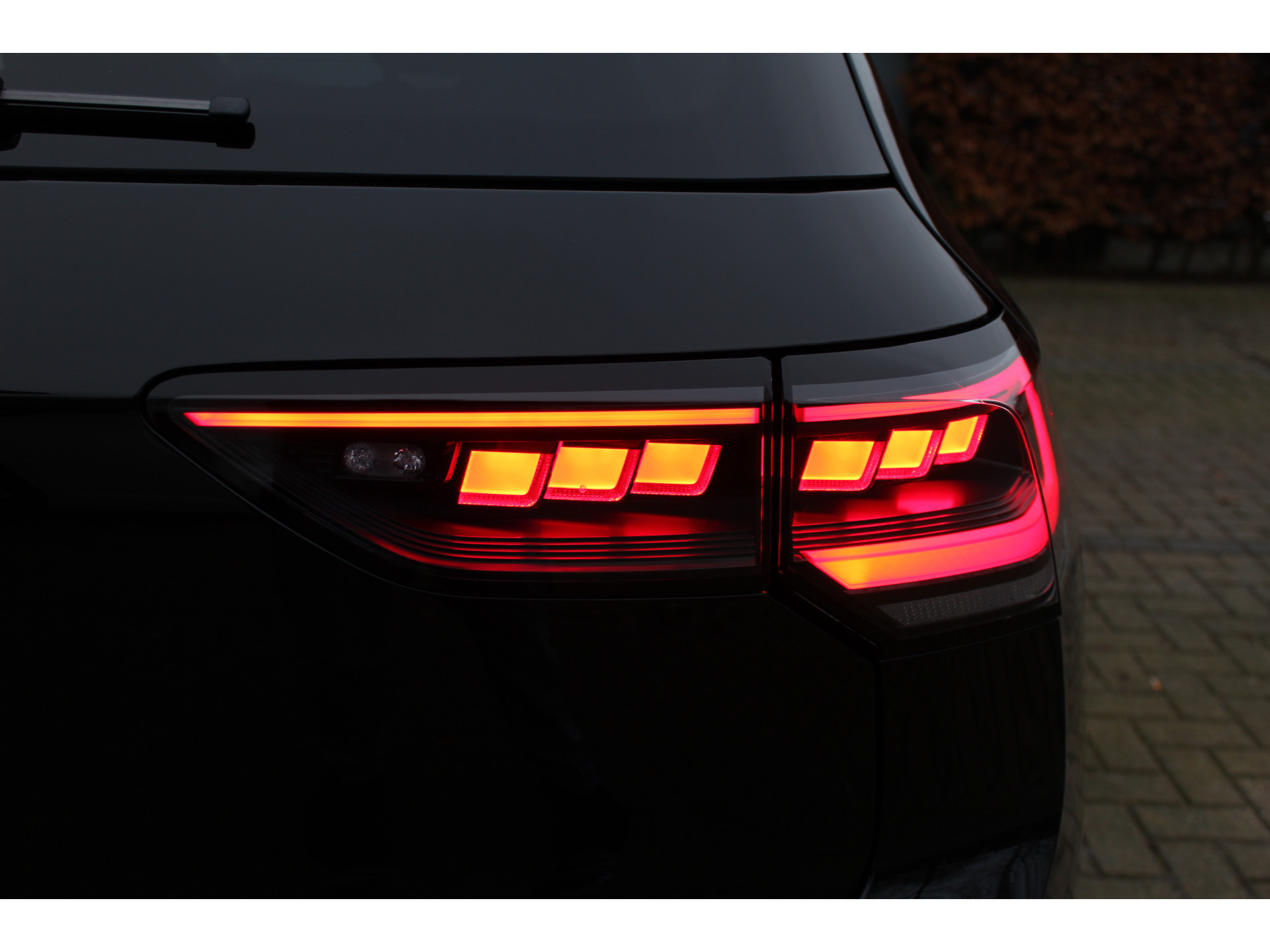 Volkswagen Golf 1.5 eHybrid GTE 272 pk 48249114-10.jpg | Van der Veen Autogroep