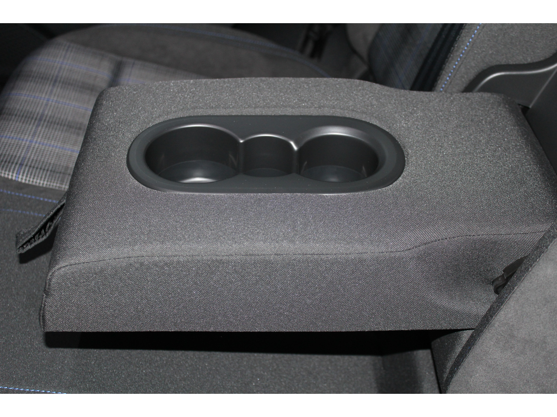 Volkswagen Golf 1.5 eHybrid GTE 272 pk 48249114-31.jpg | Van der Veen Autogroep