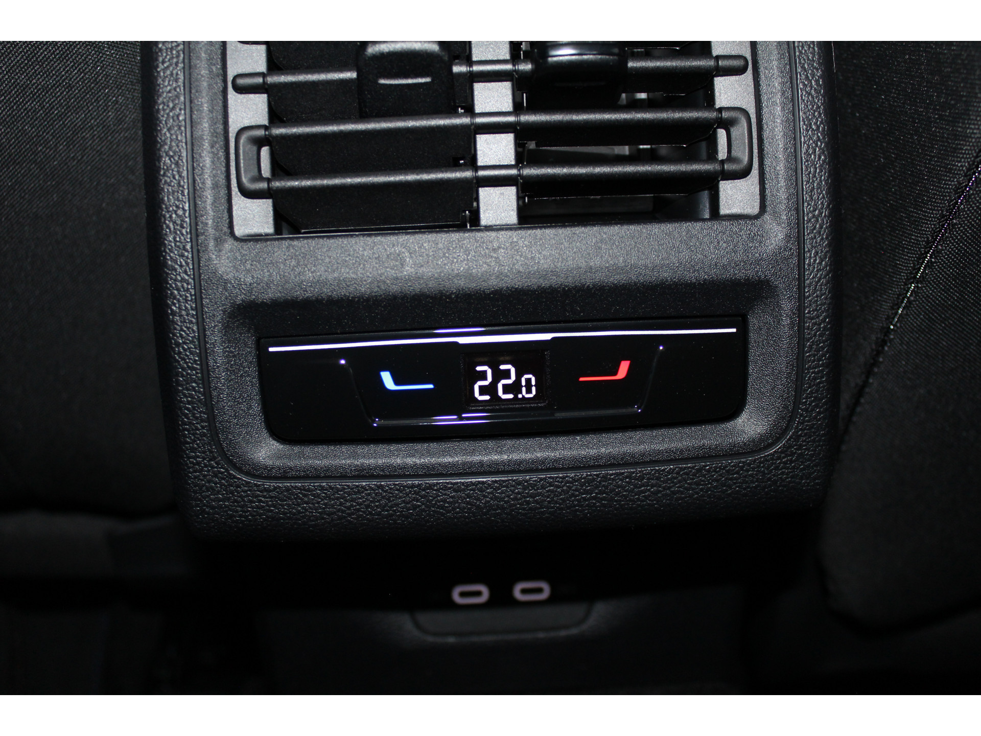 Volkswagen Golf 1.5 eHybrid GTE 272 pk 48249114-33.jpg | Van der Veen Autogroep