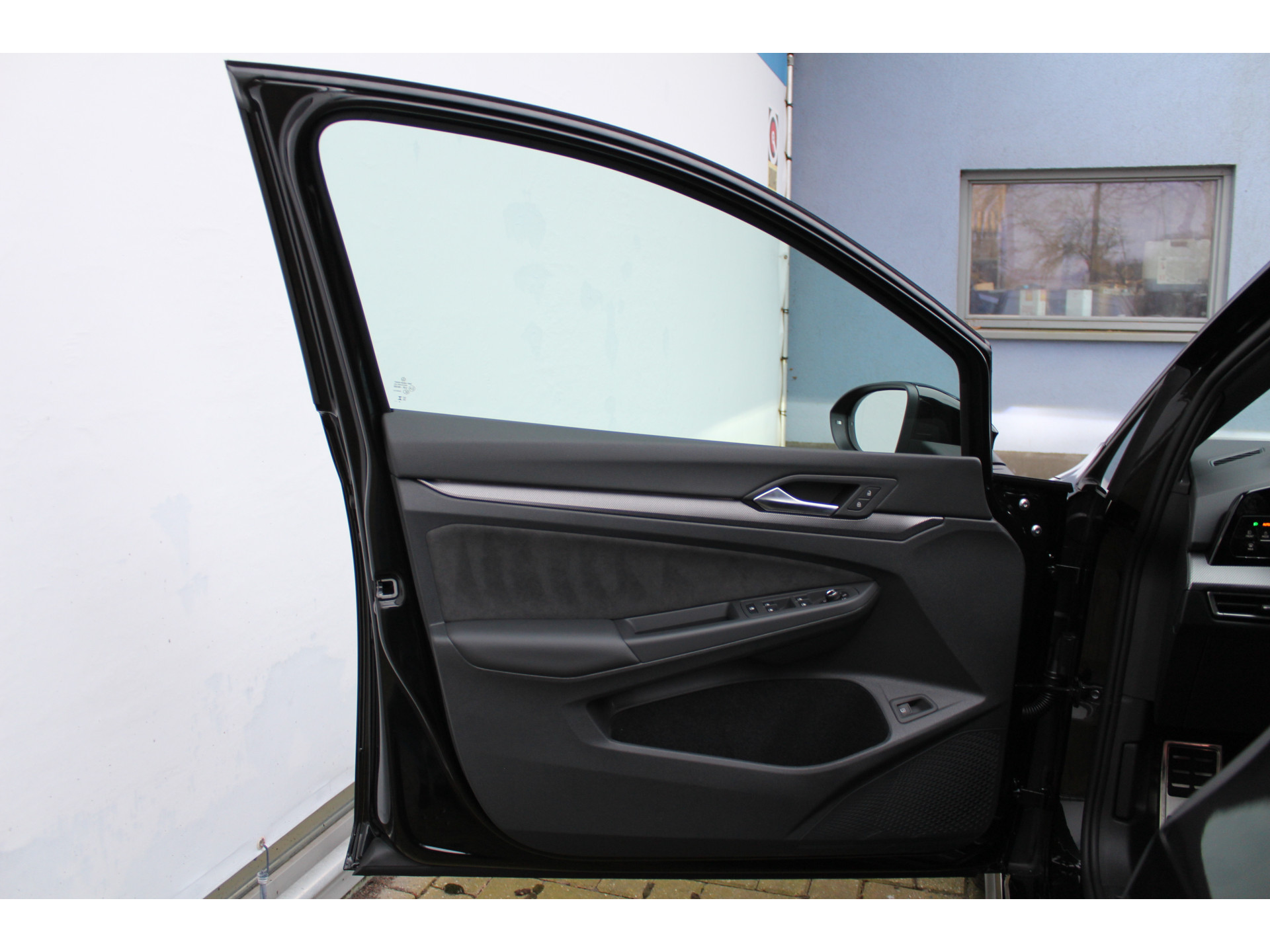 Volkswagen Golf 1.5 eHybrid GTE 272 pk 48249114-34.jpg | Van der Veen Autogroep