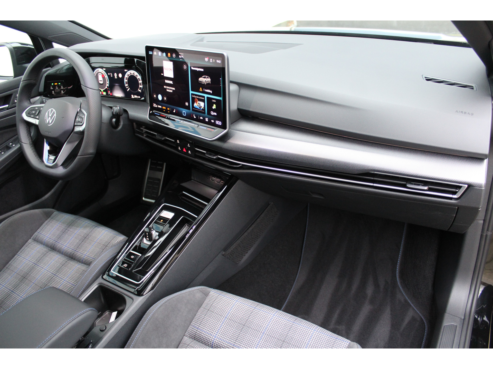 Volkswagen Golf 1.5 eHybrid GTE 272 pk 48249114-43.jpg | Van der Veen Autogroep