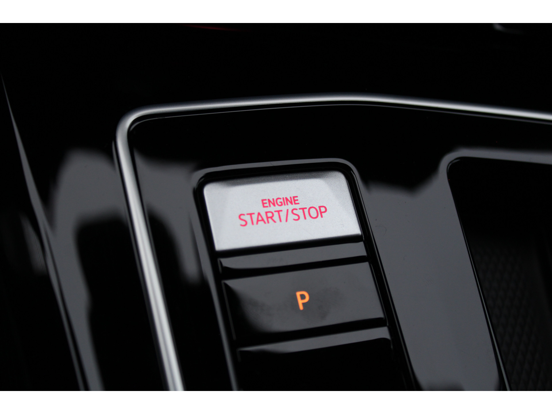 Volkswagen Golf 1.5 eHybrid GTE 272 pk 48249114-65.jpg | Van der Veen Autogroep