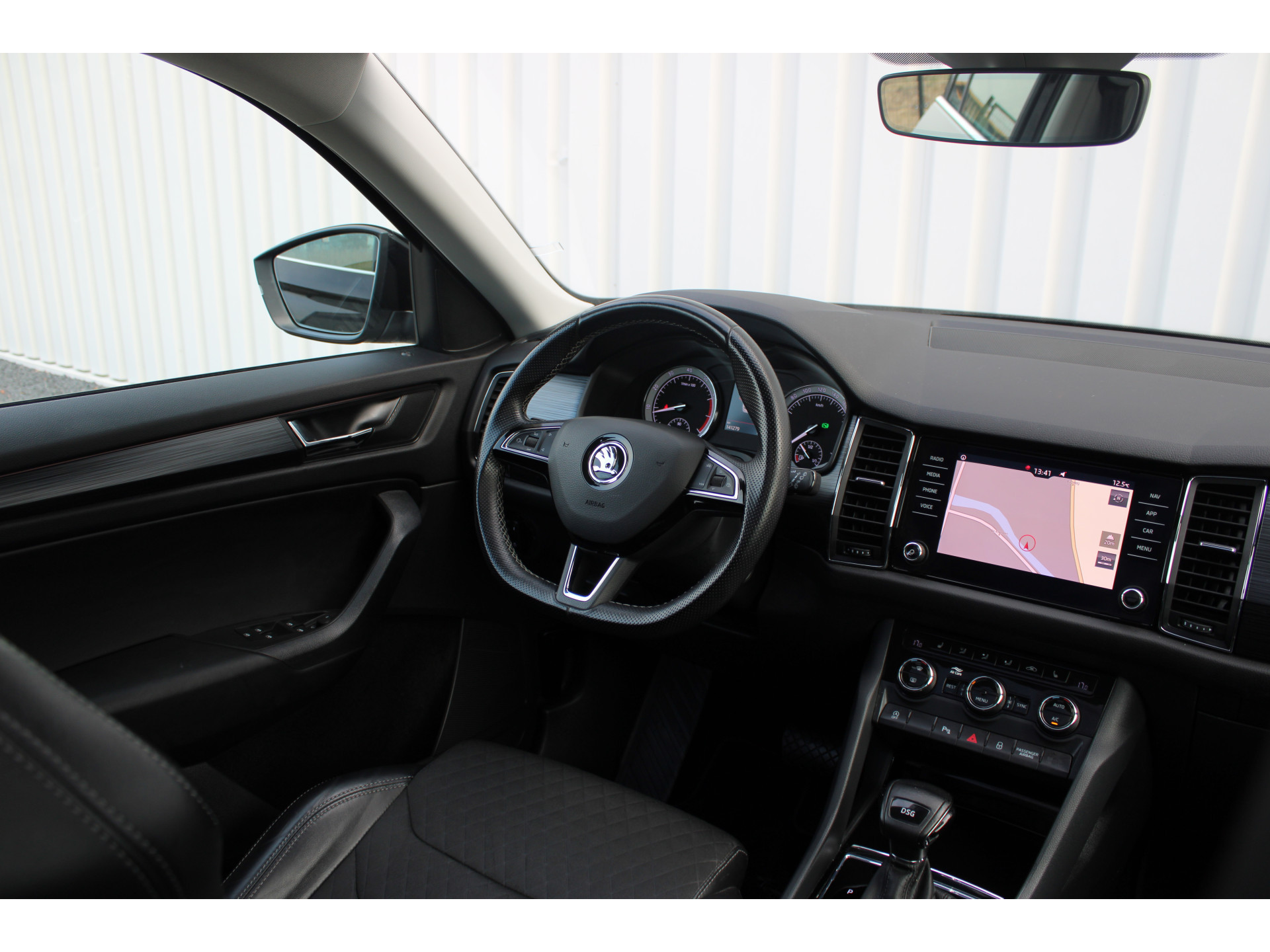 Škoda Kodiaq 1.5 TSI Business Edition | Incl. 12 maanden garantie | 49111299-1.jpg | Van der Veen Autogroep