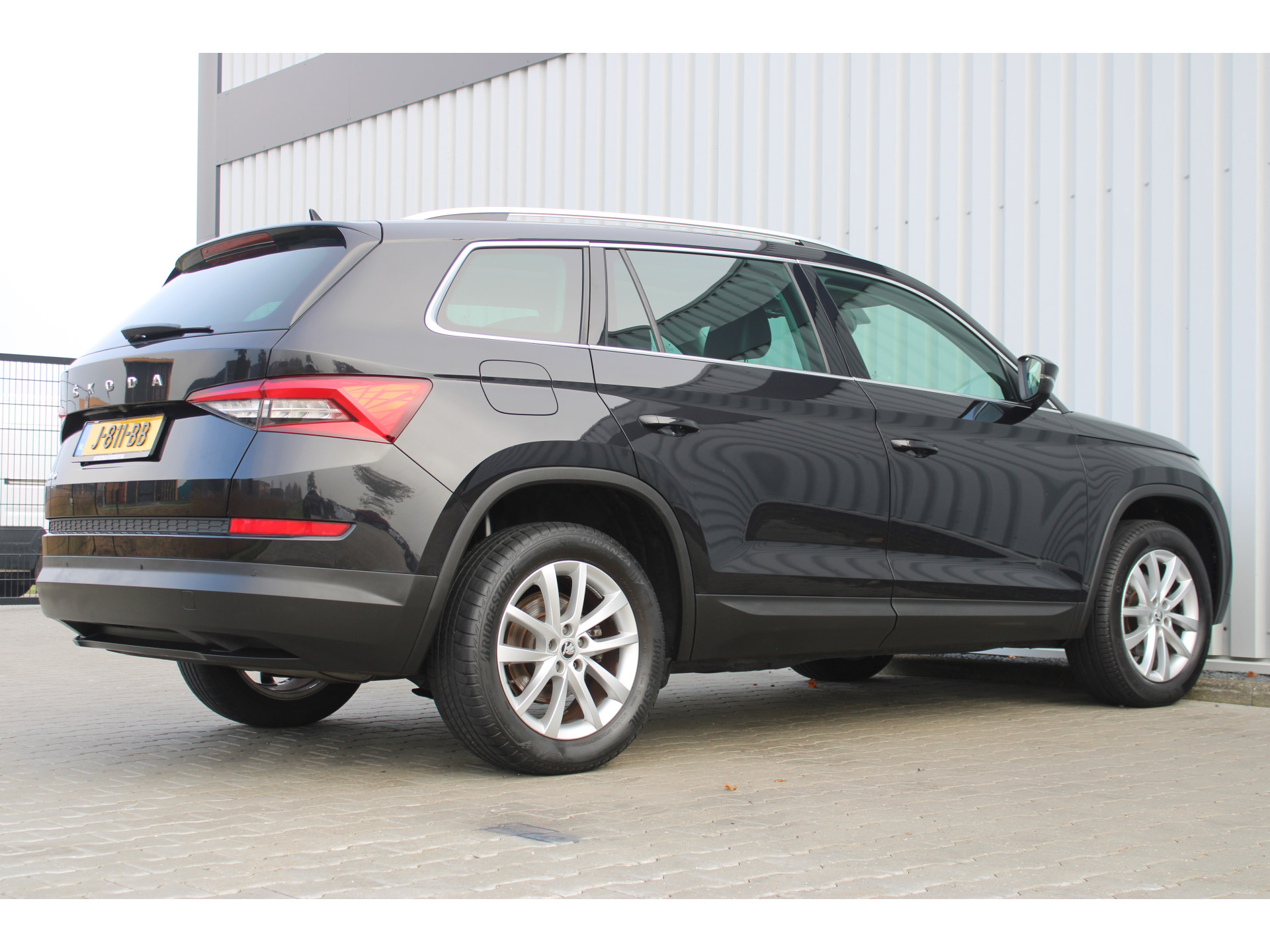 Škoda Kodiaq 1.5 TSI Business Edition | Incl. 12 maanden garantie | 49111299-2.jpg | Van der Veen Autogroep