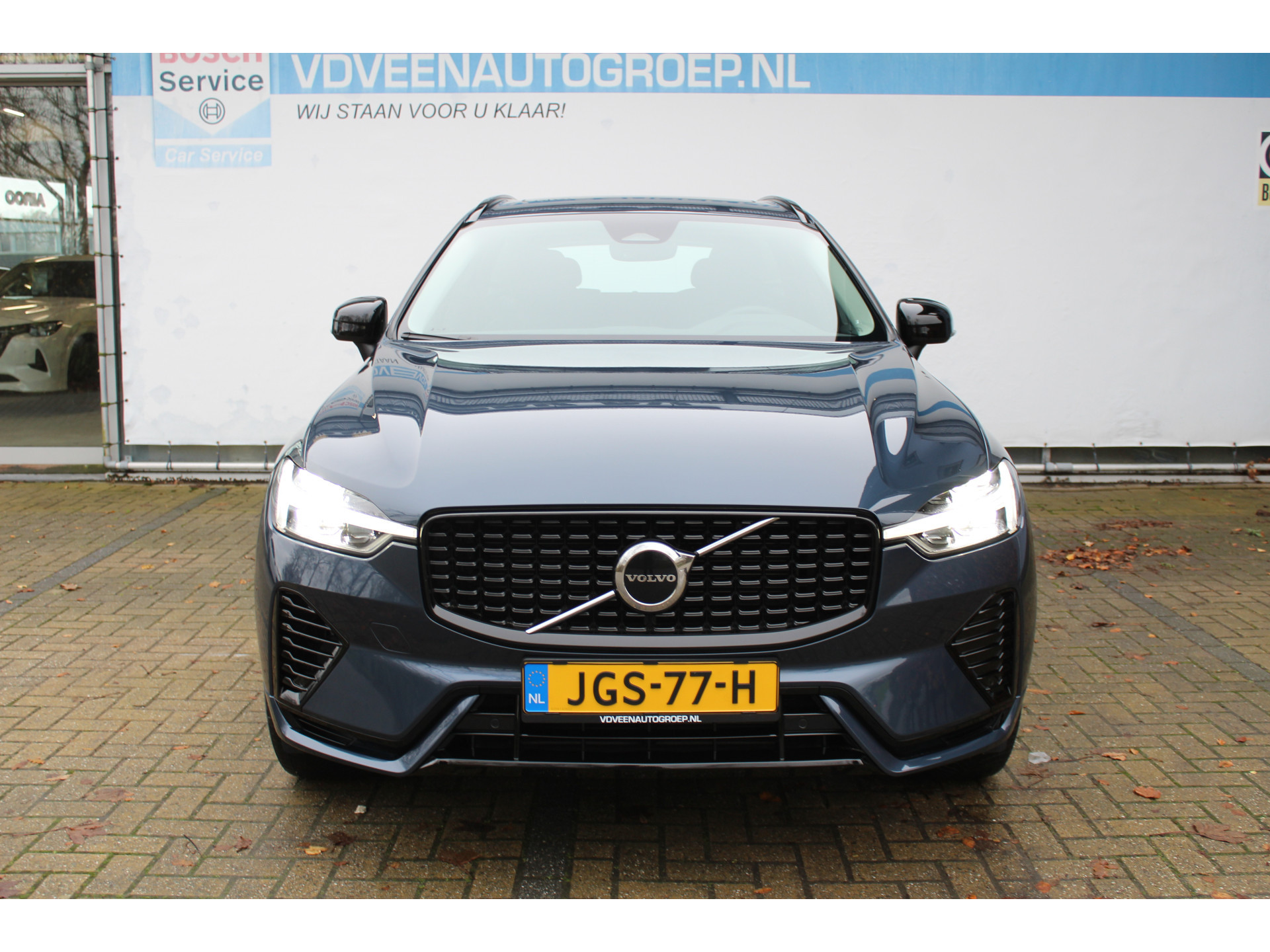 Volvo XC60 2.0 T6 Plug-in hybrid AWD Plus Dark | Incl. 12 maanden Garantie 49298918-4.jpg | Van der Veen Autogroep