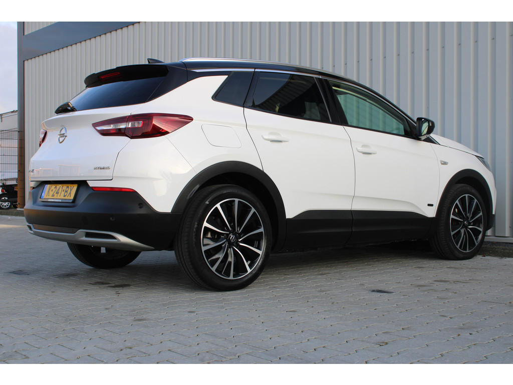 Opel Grandland X 1.6 Turbo Hybrid Ultimate | Incl. 12 maanden garantie | 49754212-2.jpg | Van der Veen Autogroep