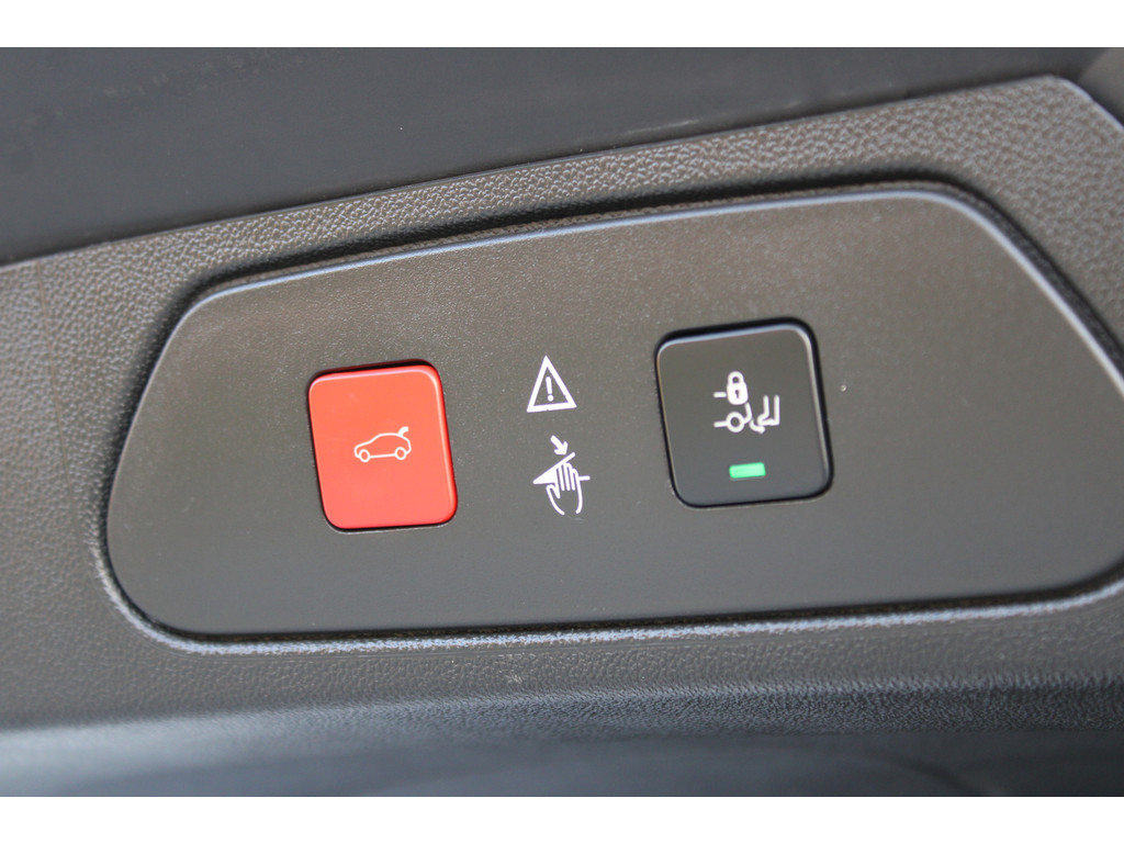 Opel Grandland X 1.6 Turbo Hybrid Ultimate | Incl. 12 maanden garantie | 49754212-31.jpg | Van der Veen Autogroep