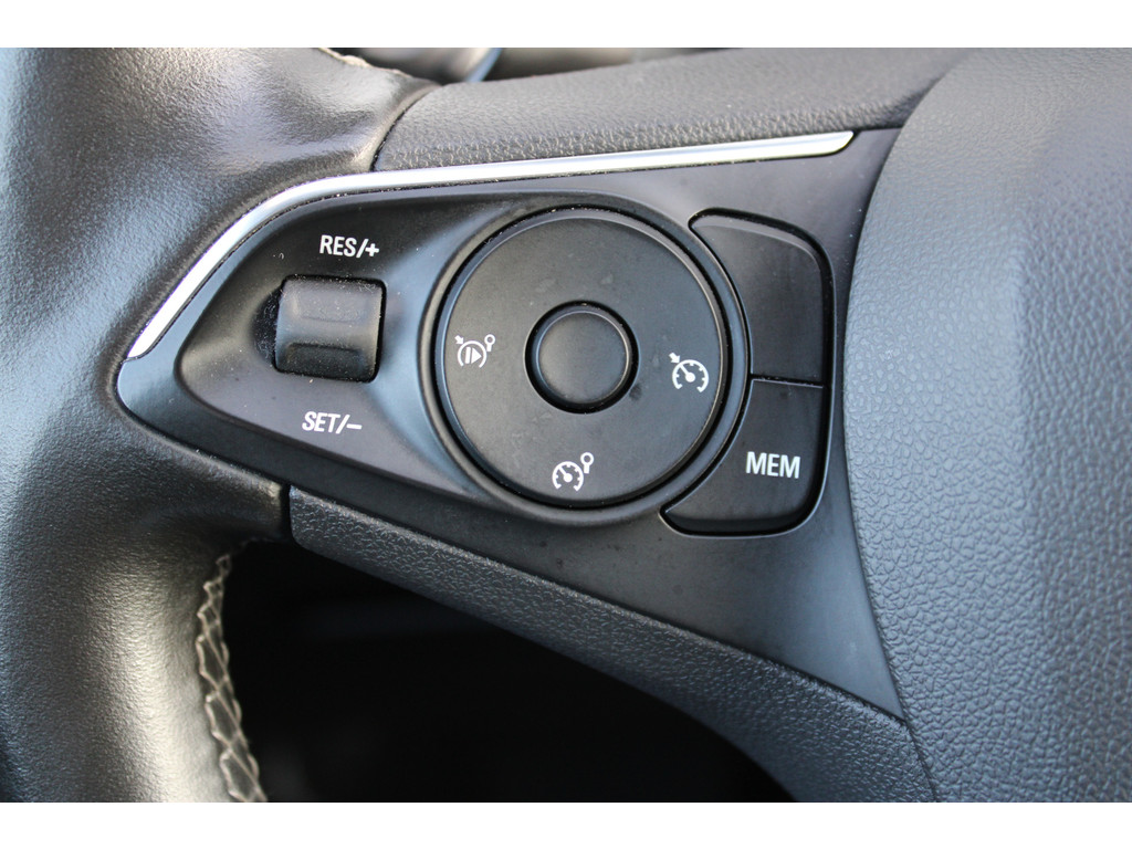 Opel Grandland X 1.6 Turbo Hybrid Ultimate | Incl. 12 maanden garantie | 49754212-38.jpg | Van der Veen Autogroep