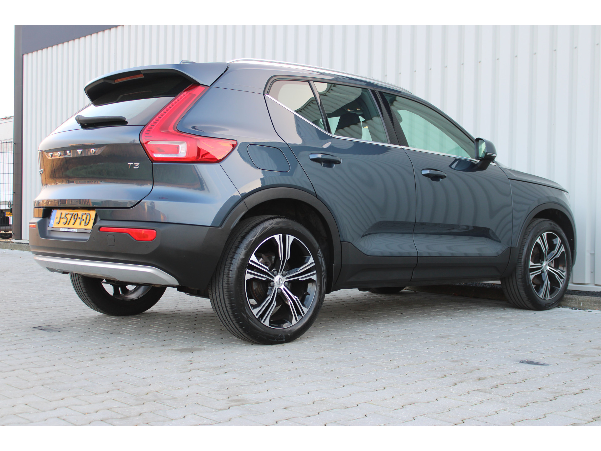 Volvo XC40 1.5 T3 Inscription | Incl. 12 maanden garantie | 49776682-2.jpg | Van der Veen Autogroep