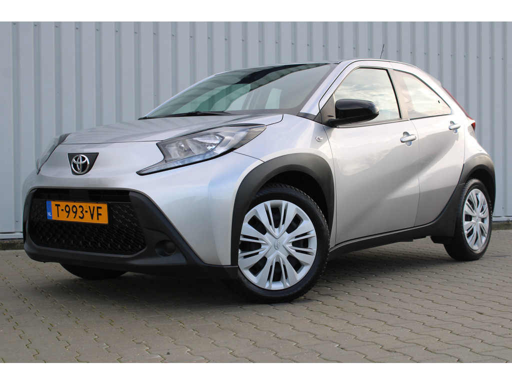 Toyota Aygo X 1.0 VVT-i MT Play | Incl. 12 maanden garantie | 49925437-3.jpg | Van der Veen Autogroep