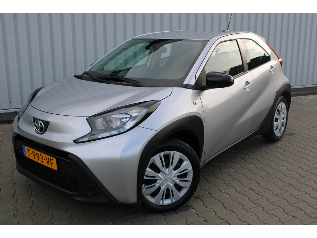 Toyota Aygo X 1.0 VVT-i MT Play | Incl. 12 maanden garantie | 49925437-4.jpg | Van der Veen Autogroep
