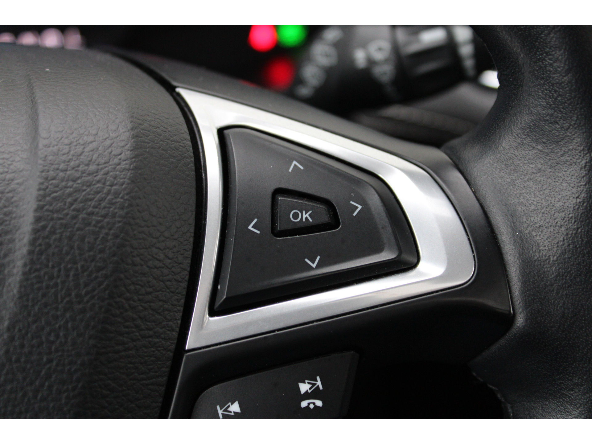 Ford Mondeo Wagon 2.0 IVCT HEV Vignale | Incl. 12 maanden garantie | 50108645-39.jpg | Van der Veen Autogroep