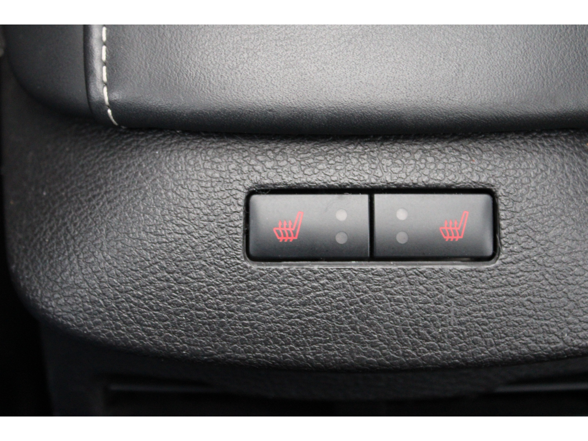 Ford Mondeo Wagon 2.0 IVCT HEV Vignale | Incl. 12 maanden garantie | 50108645-55.jpg | Van der Veen Autogroep