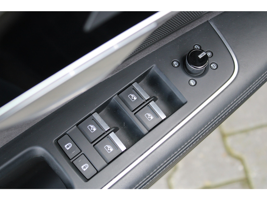 Audi A8 50 TDI quattro Pro Line Plus | Incl. 12 maanden garantie | 50163035-31.jpg | Van der Veen Autogroep