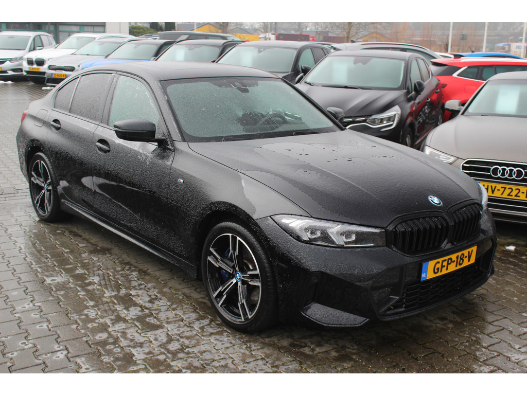 BMW 3-serie 320e M-Sport | Shadow-Line | incl. 12 maanden garantie 51098156-0.jpg | Van der Veen Autogroep