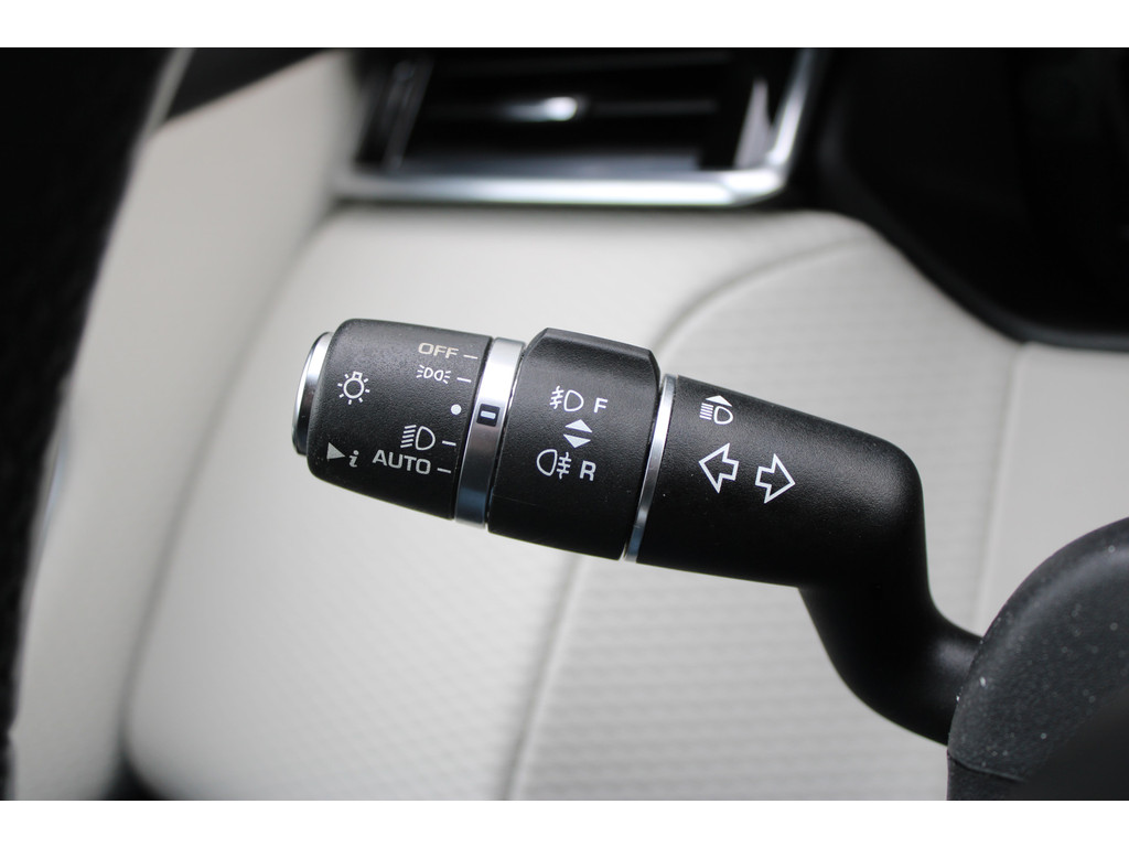 Land Rover Range Rover Velar 2.0 I4 Turbo AWD R-Dynamic SE | Incl. 12 maanden garantie | 51426422-37.jpg | Van der Veen Autogroep