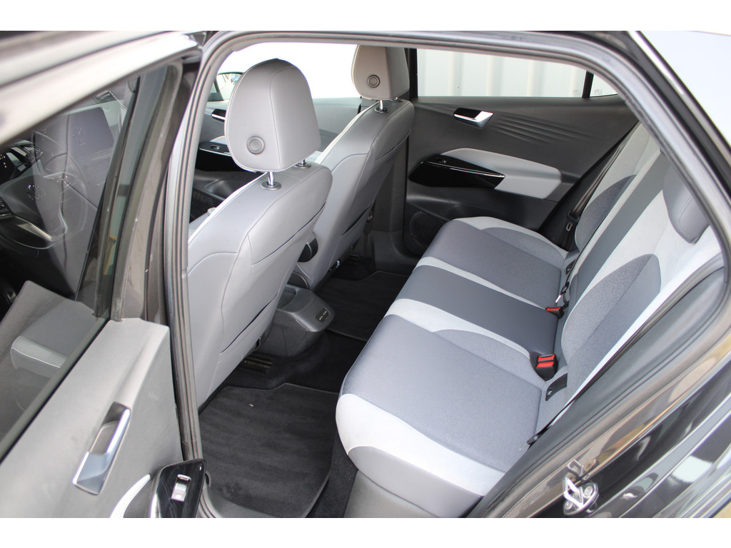 Volkswagen ID.3 First Plus 58 kWh | Incl. 12 maanden garantie | 51853194-16.jpg | Van der Veen Autogroep