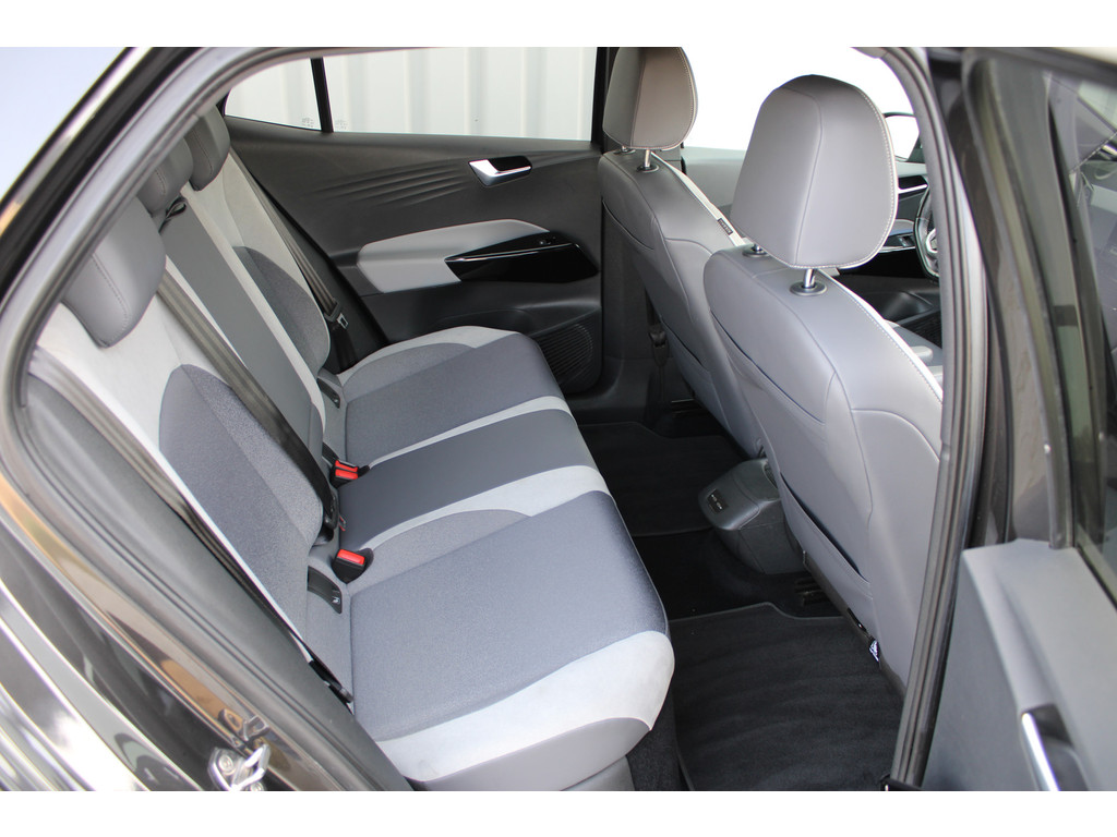 Volkswagen ID.3 First Plus 58 kWh | Incl. 12 maanden garantie | 51853194-24.jpg | Van der Veen Autogroep