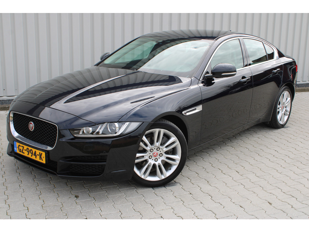 Jaguar XE 2.0 Portfolio | Incl. 12 maanden garantie | 52503914-4.jpg | Van der Veen Autogroep