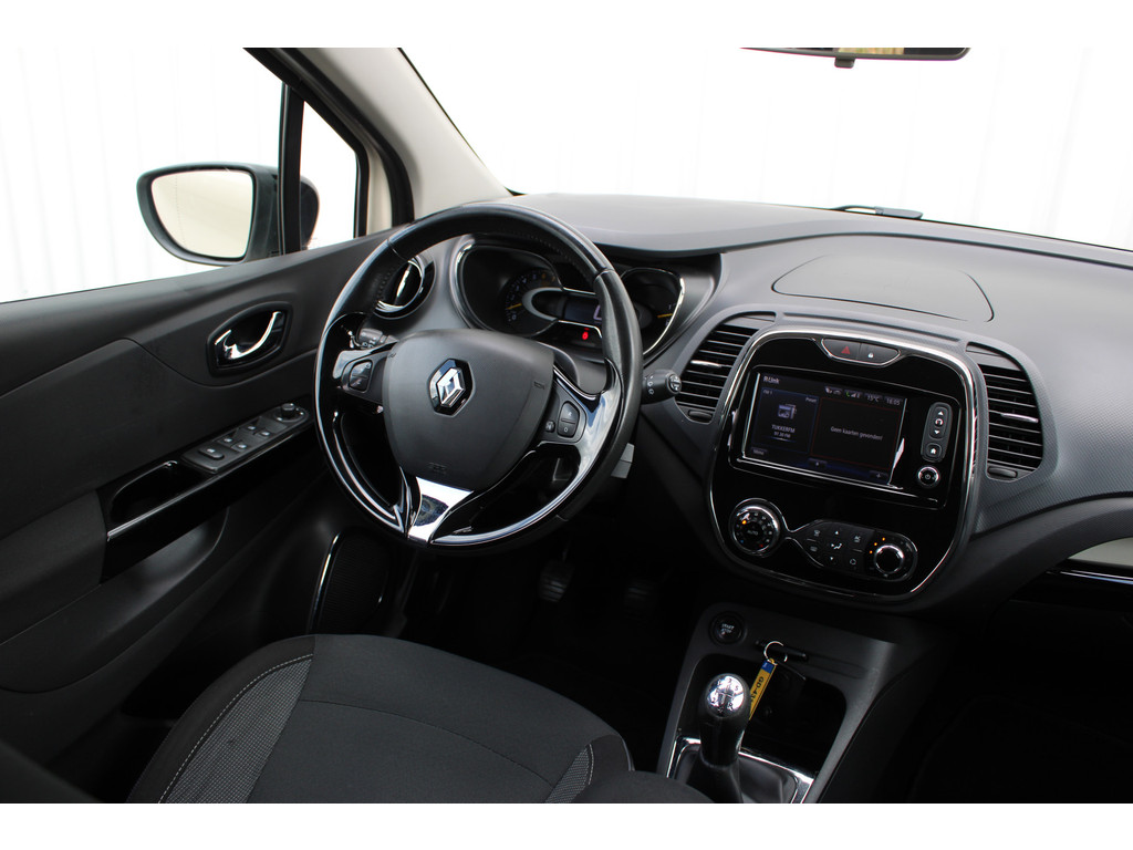 Renault Captur 0.9 TCe Dynamique | 53571223-1.jpg | Van der Veen Autogroep