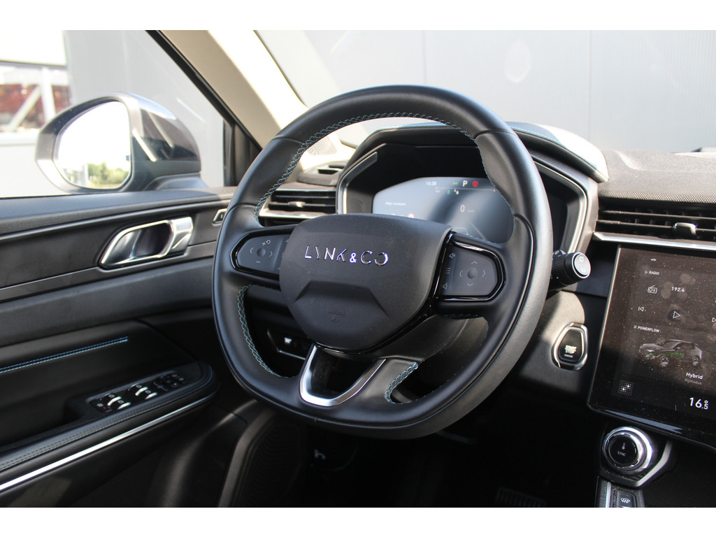 Lynk & Co 01 1.5 | incl. 12 maanden garantie 55507598-1.jpg | Van der Veen Autogroep