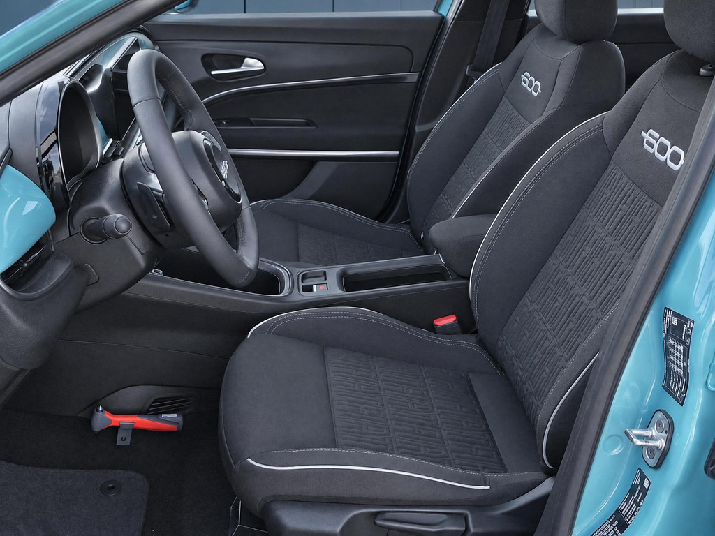 Fiat 600 1.2 Hybrid Pop | Incl. 12 maanden garantie | 56348913-3.jpg | Van der Veen Autogroep