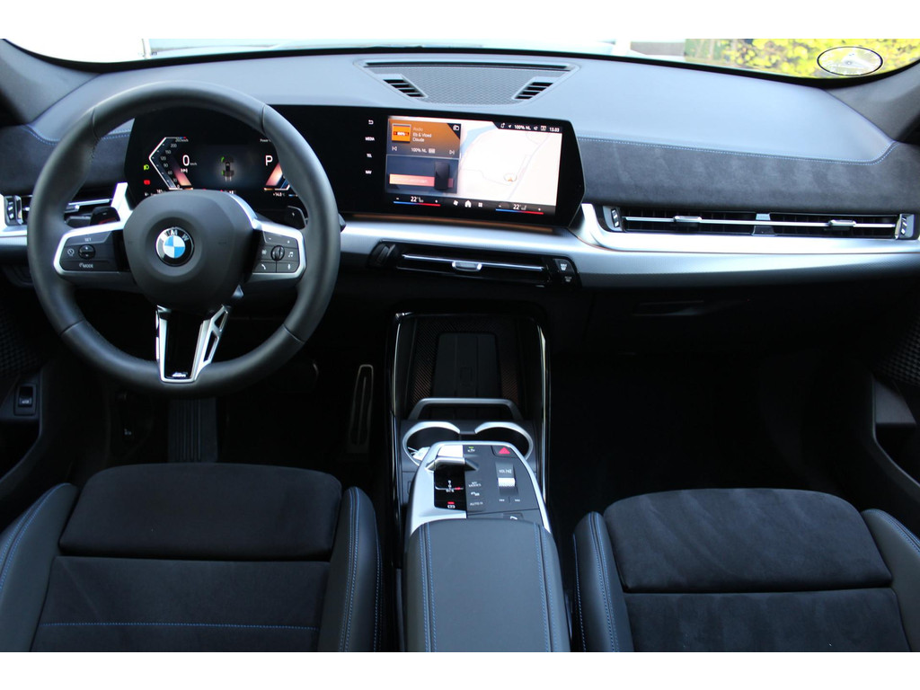 BMW X1 sDrive18i M-Sport 56349702-1.jpg | Van der Veen Autogroep