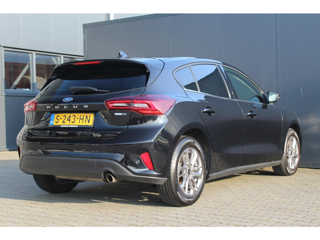 Ford Focus 1.0 EcoBoost Hybrid Titanium | Incl. 12 maanden 56350194-2.jpg | Van der Veen Autogroep