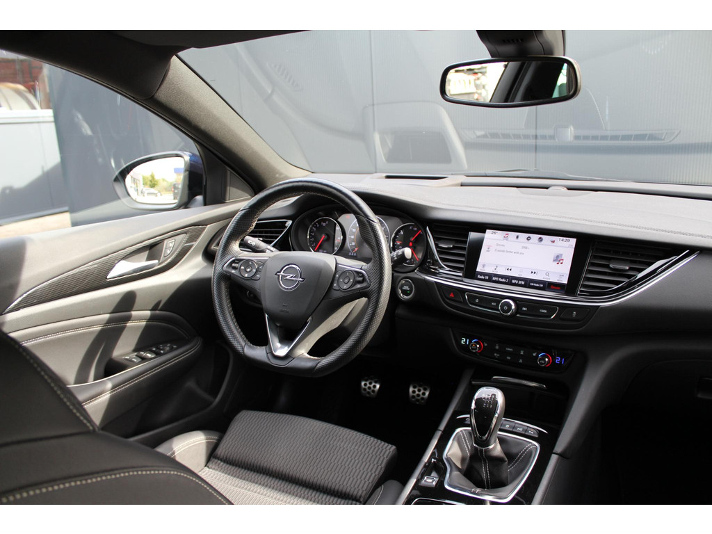 Opel Insignia Sports Tourer 1.5 Turbo Business Executive 57066495-1.jpg | Van der Veen Autogroep