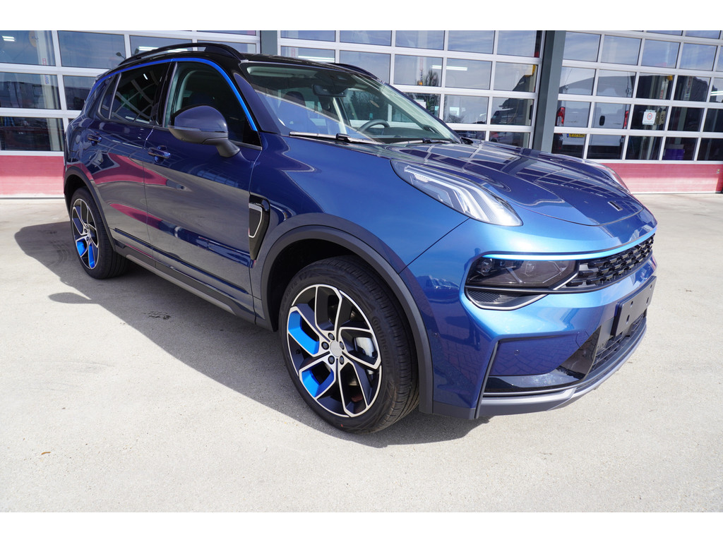 Lynk & Co 01 1.5 Hybride 180PK Panorama dak Automaat 57334780-37.jpg | Van der Veen Autogroep